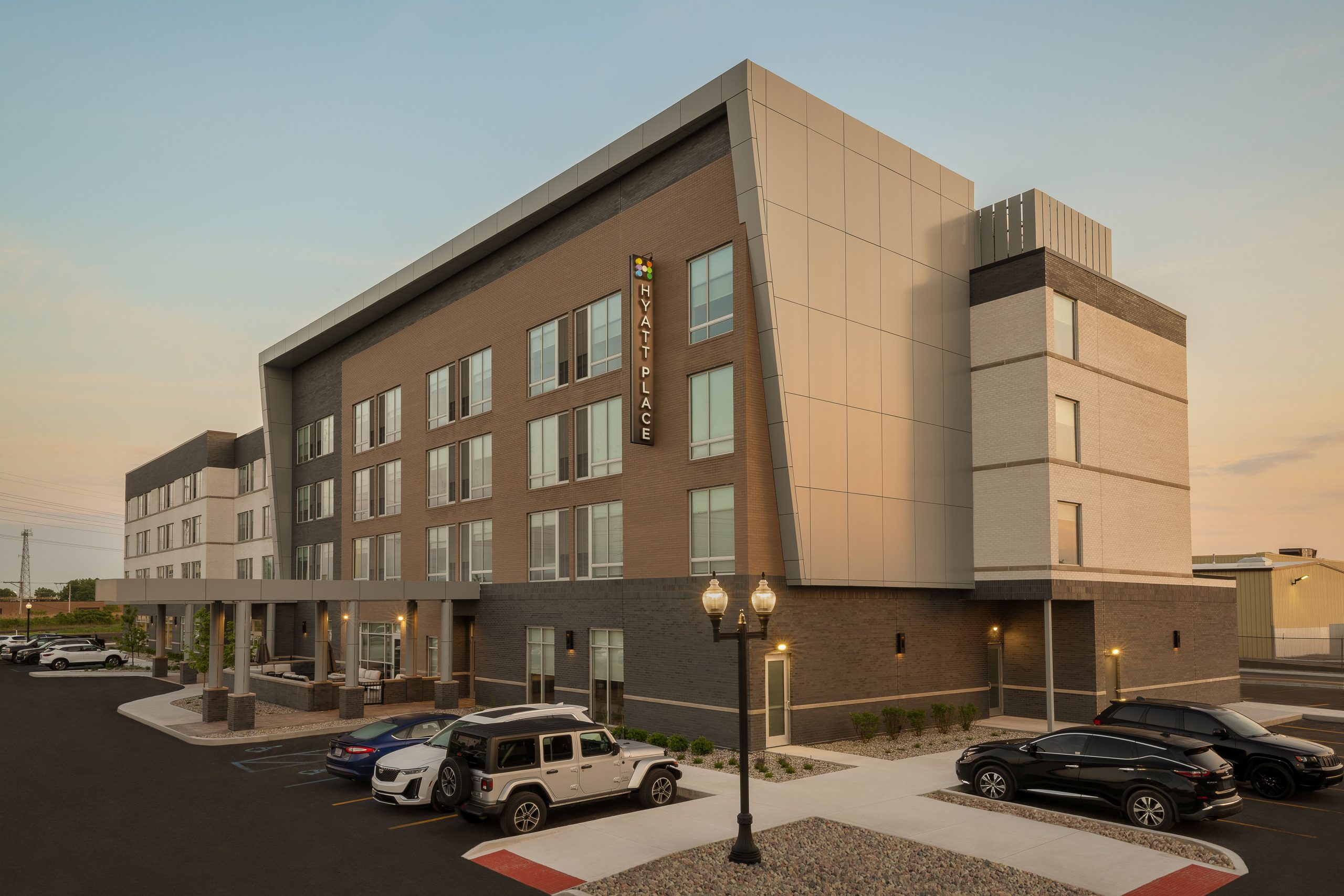 MUNZM-P0003-Exterior-Morning-Light