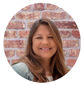 Meg-Roederer-Discover-Flagstaff-Global-Sales-Manager-(1)